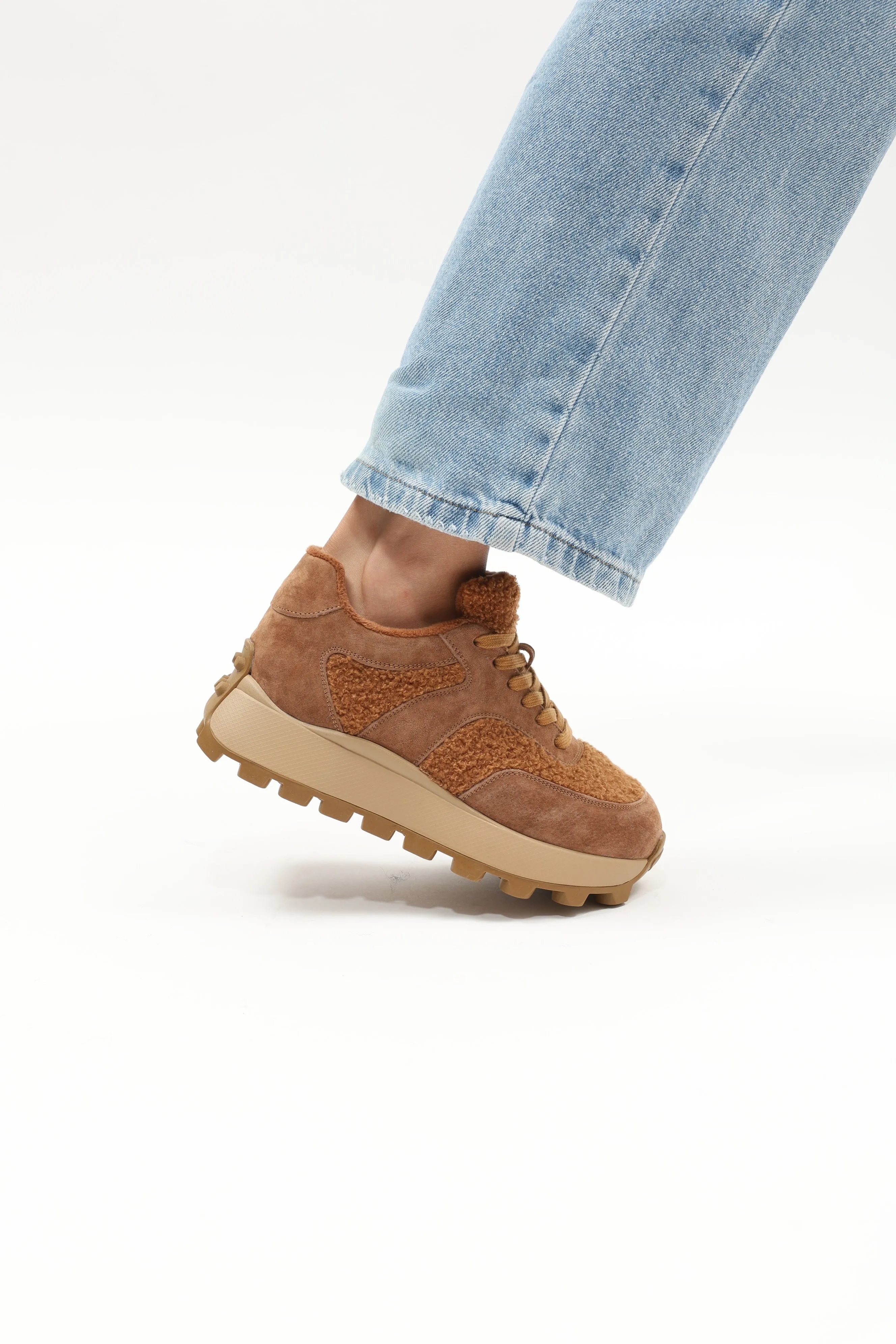 Ismini Brown