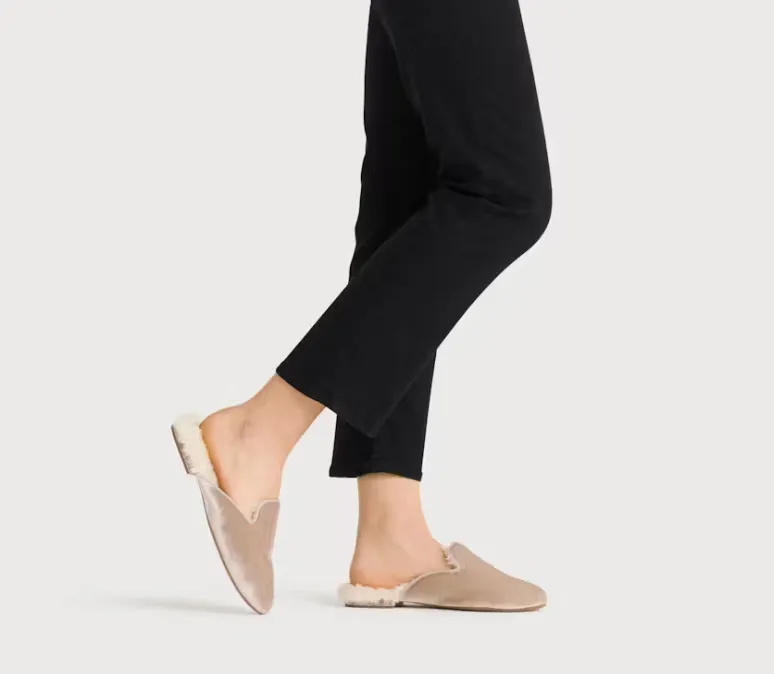 NEW Women's The Phoebe Cream Velvet Faux Fur Slipper, Sz 10.5, Retails $117
