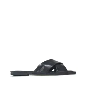 Women's Criss Cross Sandals Black